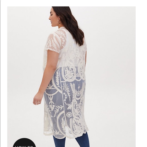 Embroiled kimono - Picture 2 of 3